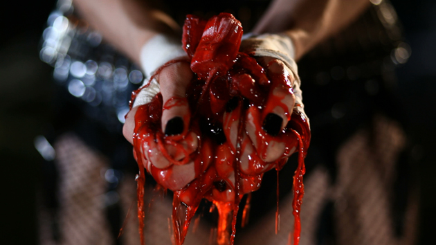 Platium_BloodyTampons